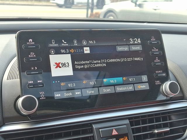 Used 2022 Honda Accord Touring image 18