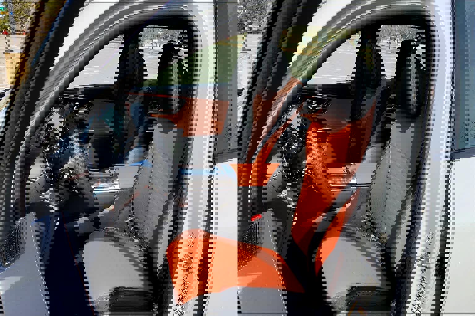 New 2025 Mercedes-Benz GLC 43 AMG 4MATIC image 12