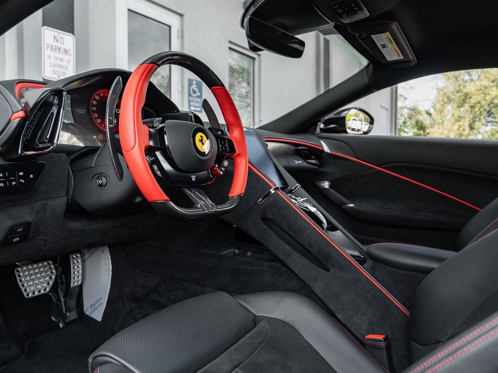 Used 2023 Ferrari Roma RWD image 7