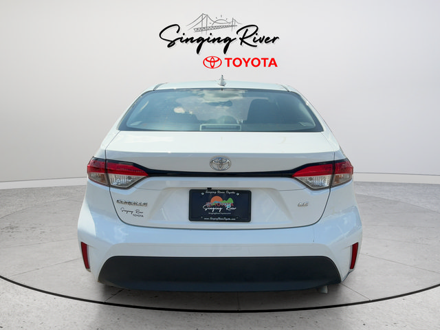 Used 2025 Toyota Corolla LE FWD image 6