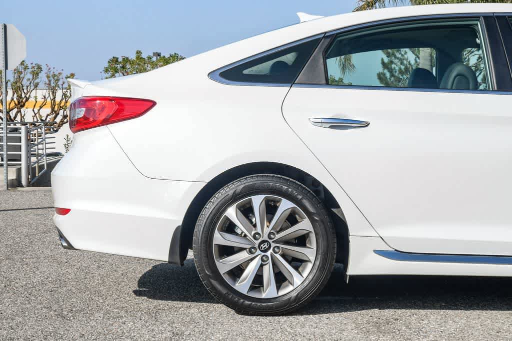 Used 2017 Hyundai Sonata Sport w/ Value Edition Package 02 FWD image 10