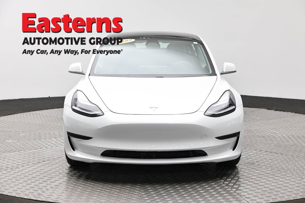 Used 2020 Tesla Model 3 Standard Range Plus RWD image 2