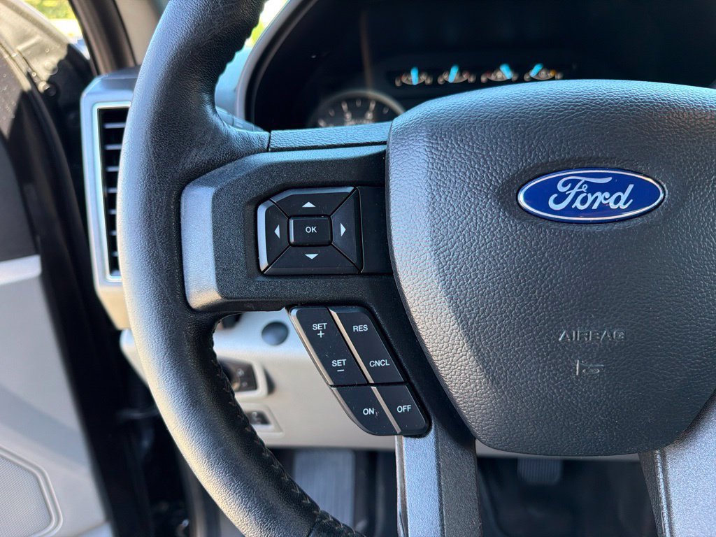Used 2019 Ford F150 XLT w/ Equipment Group 302A Luxury AWD/4WD image 16