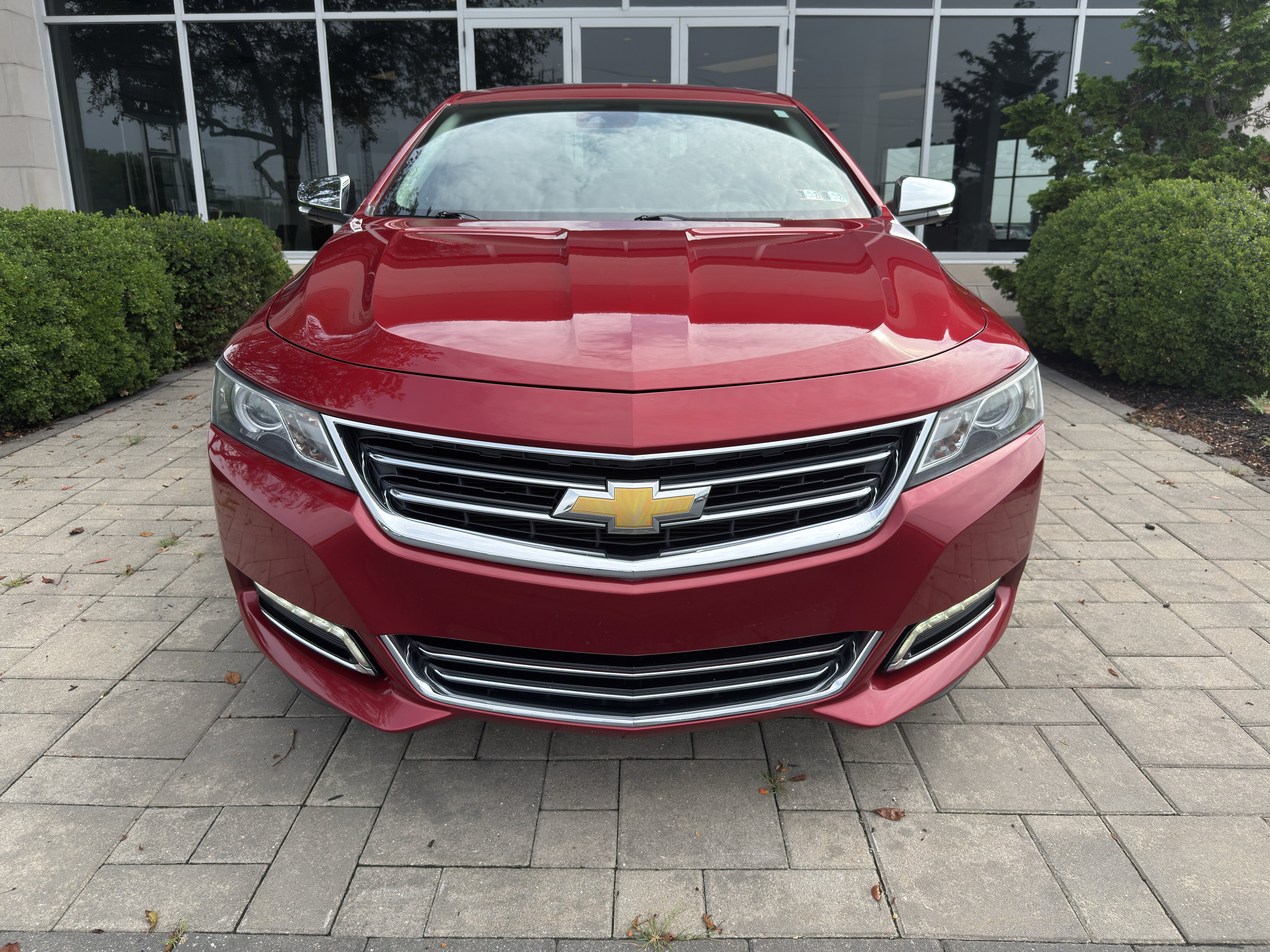 Used 2014 Chevrolet Impala LTZ FWD image 2