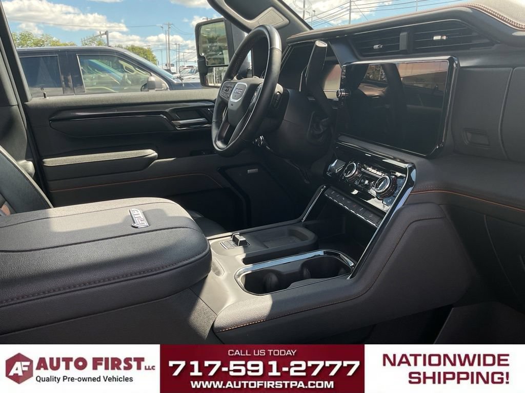 Used 2025 GMC Sierra 2500 AT4 AWD/4WD image 24