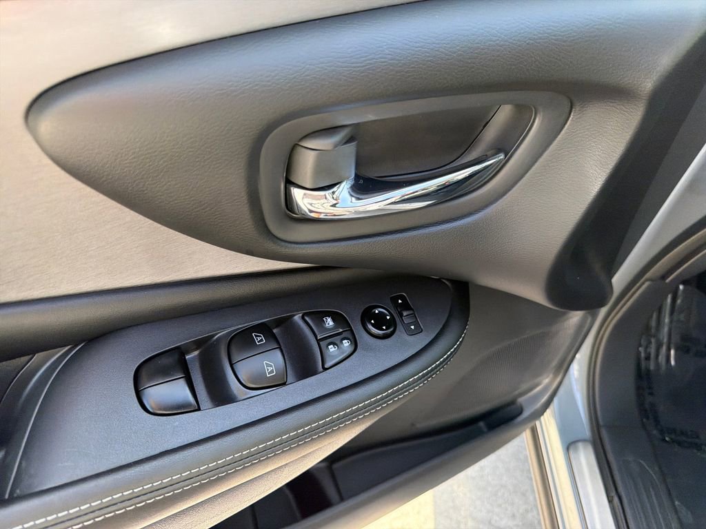 Used 2024 Nissan Murano SV w/ SV Midnight Edition Package AWD/4WD image 19