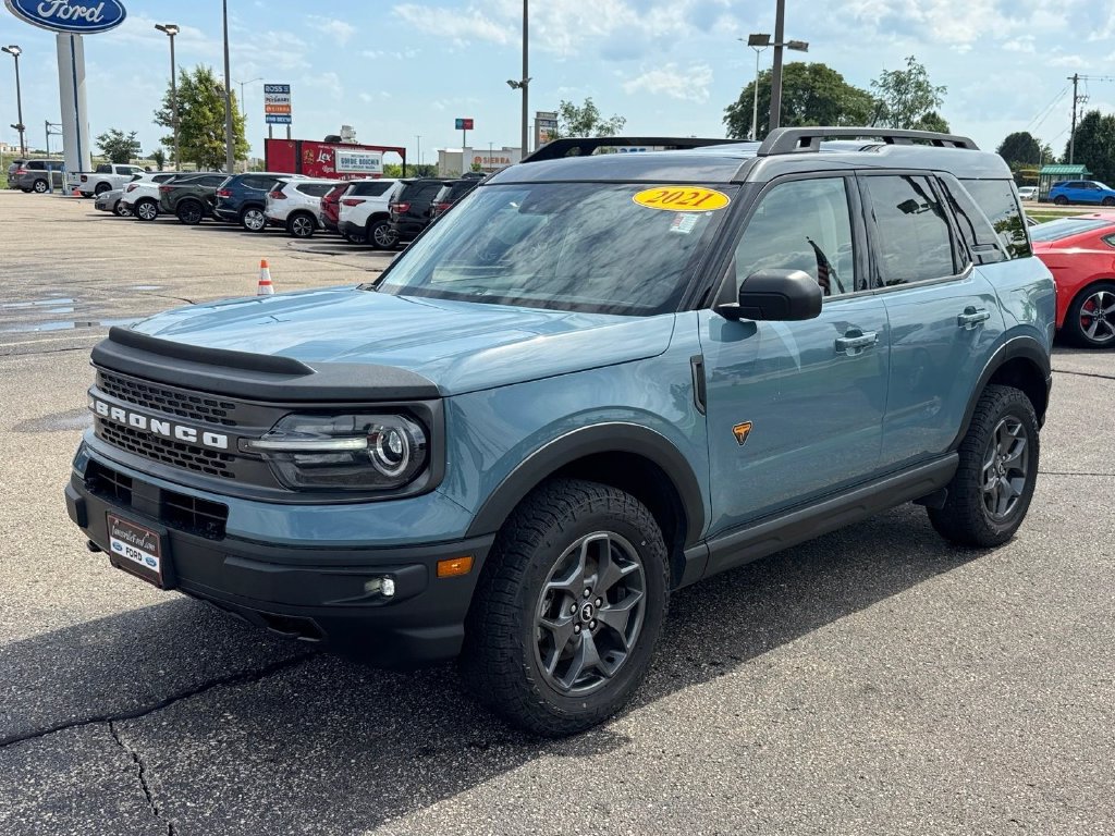 Certified 2021 Ford Bronco Sport Badlands w/ Badlands Package AWD/4WD image 2