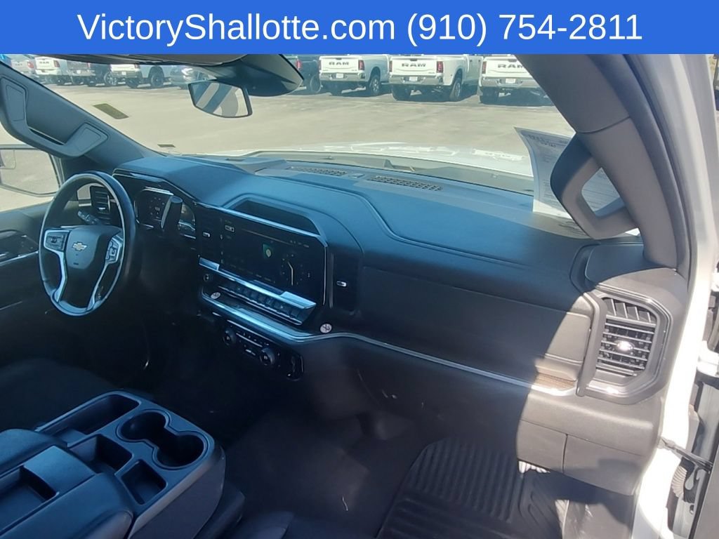 Used 2025 Chevrolet Silverado 1500 LT RWD image 36