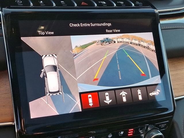 Used 2025 Jeep Grand Cherokee Summit image 19