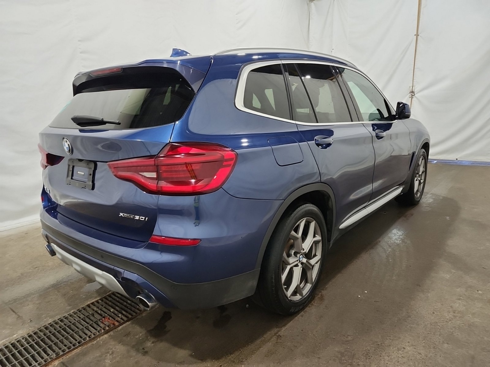 Used 2020 BMW X3 xDrive30i image 3