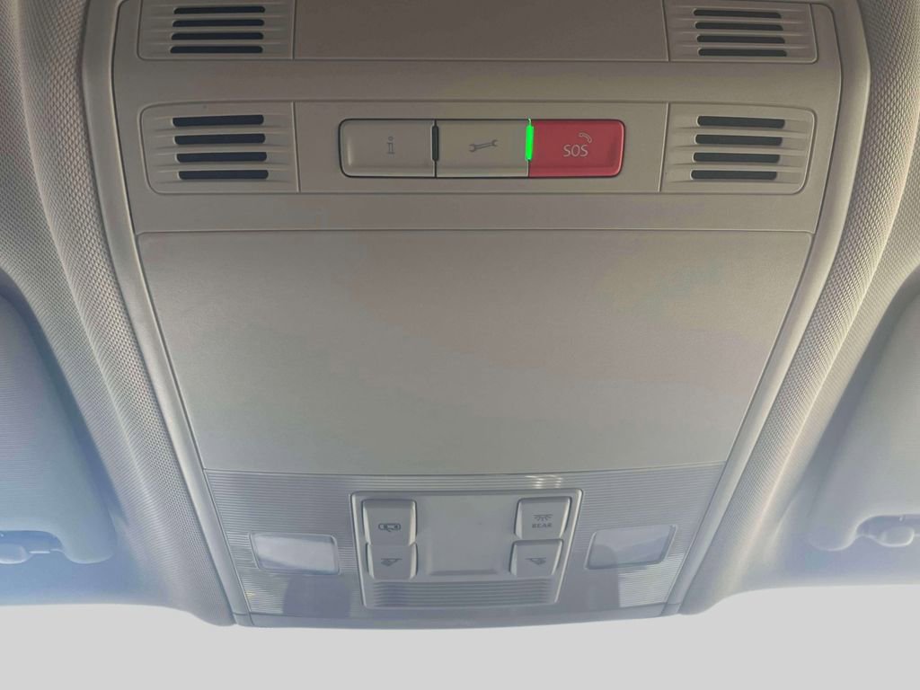 Used 2022 Volkswagen Taos S image 30