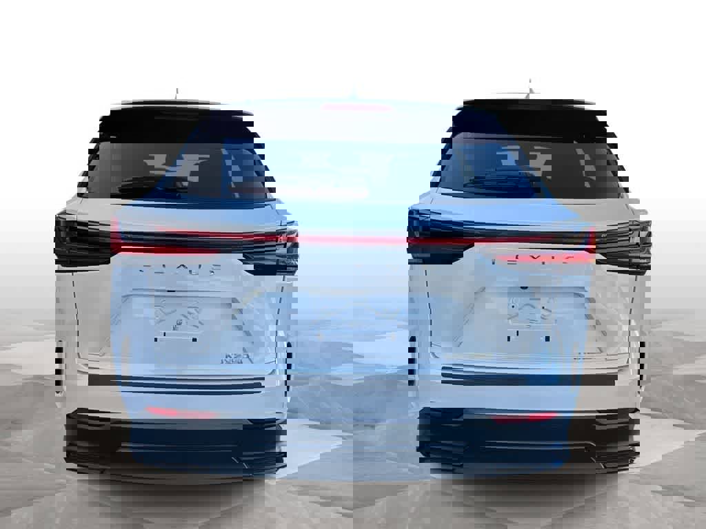 Used 2022 Lexus NX 250 FWD w/ Towing Package (2000 Lbs) image 7