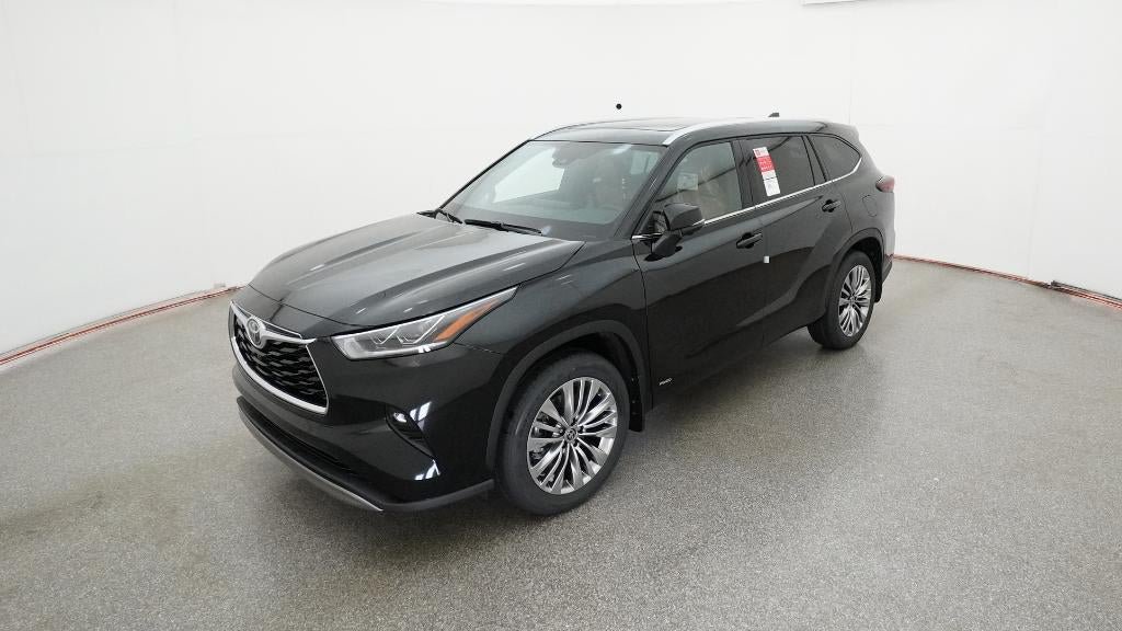 New 2026 Toyota Highlander Platinum AWD/4WD image 1