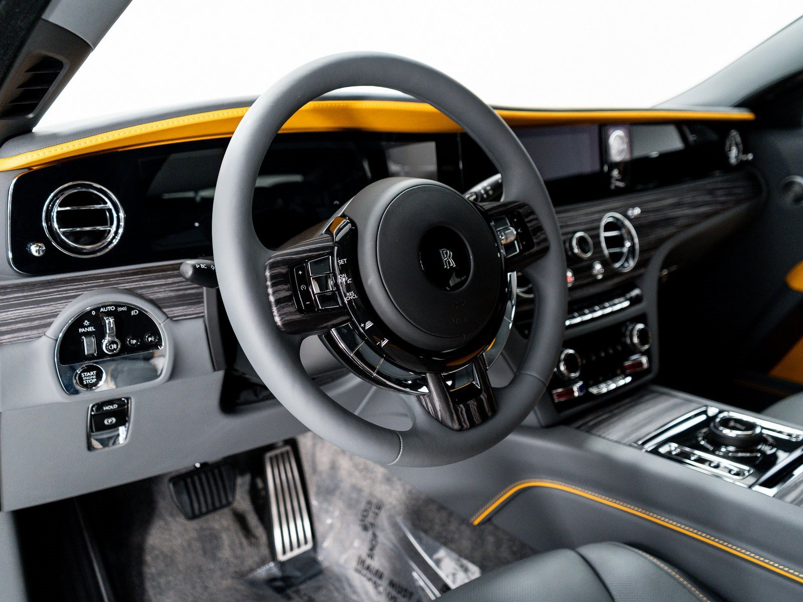 New 2025 Rolls-Royce Ghost image 15