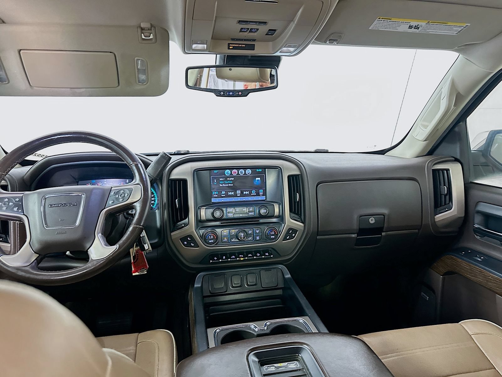 Used 2017 GMC Sierra 1500 Denali w/ Denali Ultimate Package AWD/4WD image 22