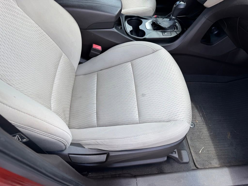 Used 2013 Hyundai Santa Fe Sport FWD image 17