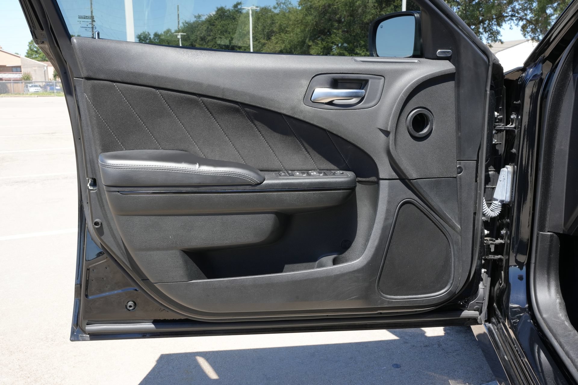 Used 2023 Dodge Charger R/T w/ Blacktop Package RWD image 17