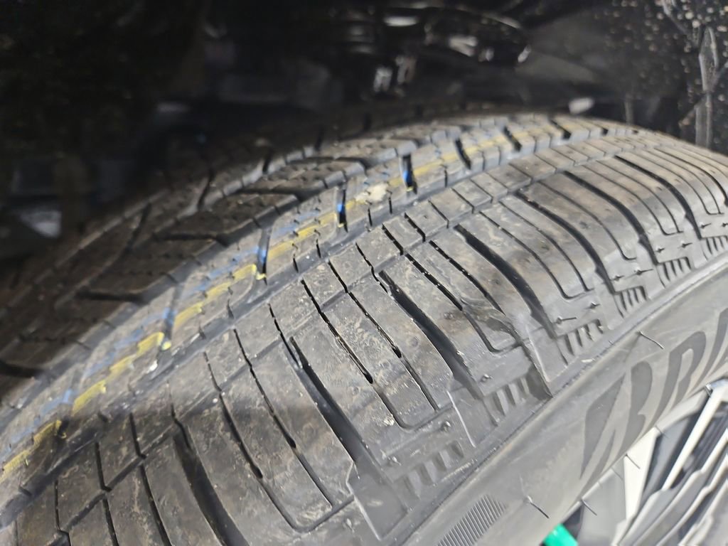 New 2026 Nissan Rogue SV image 28