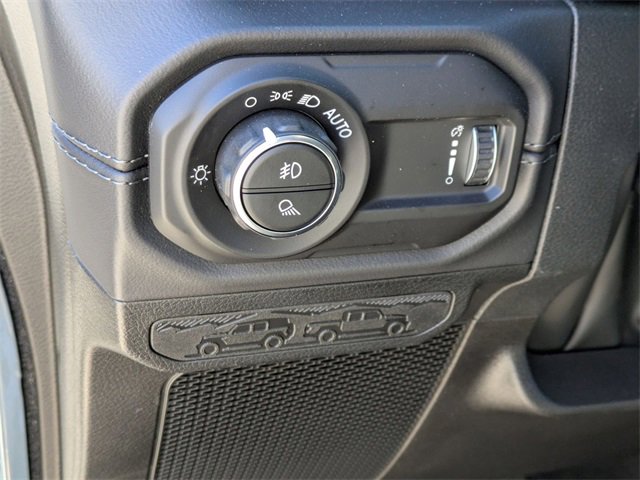 New 2026 Jeep Gladiator Mojave w/ Technology Group image 15