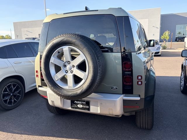 Used 2021 Land Rover Defender 110 SE AWD/4WD image 5