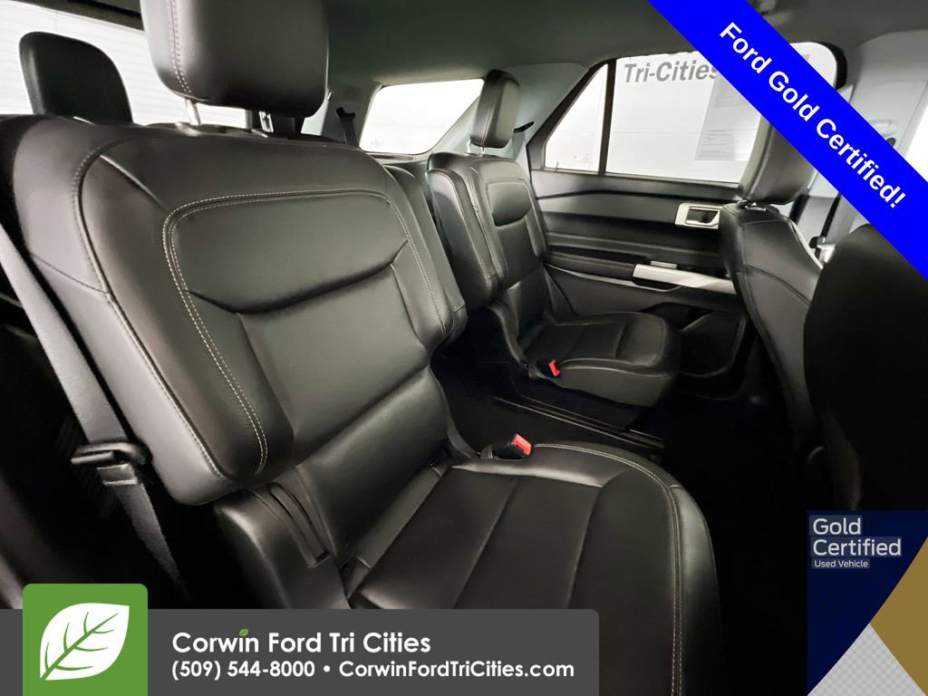 Used 2022 Ford Explorer XLT w/ Equipment Group 202A image 18
