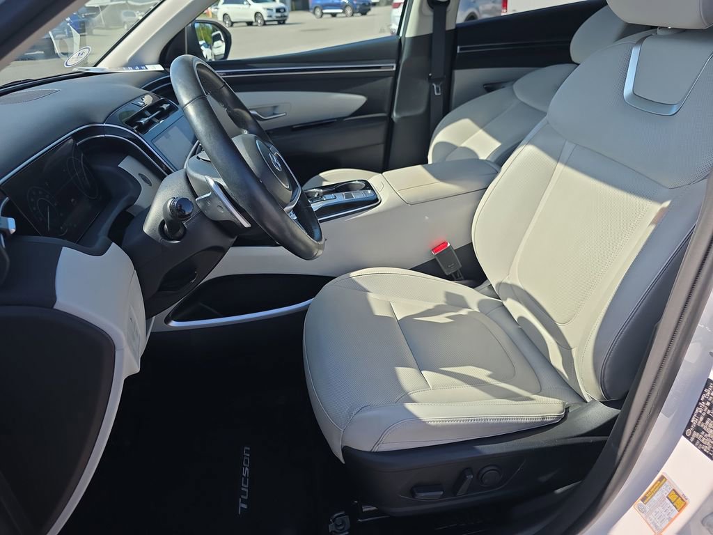 Certified 2024 Hyundai Tucson Limited AWD/4WD image 11