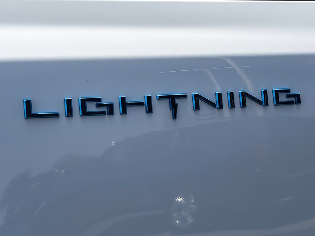 Used 2024 Ford F150 Lightning Flash AWD/4WD image 11
