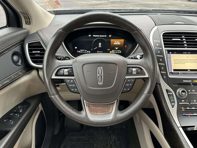 Used 2019 Lincoln Nautilus Reserve image 17
