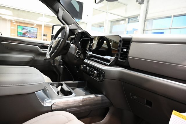 New 2026 Chevrolet Silverado 3500 LTZ w/ LTZ Plus Package image 17