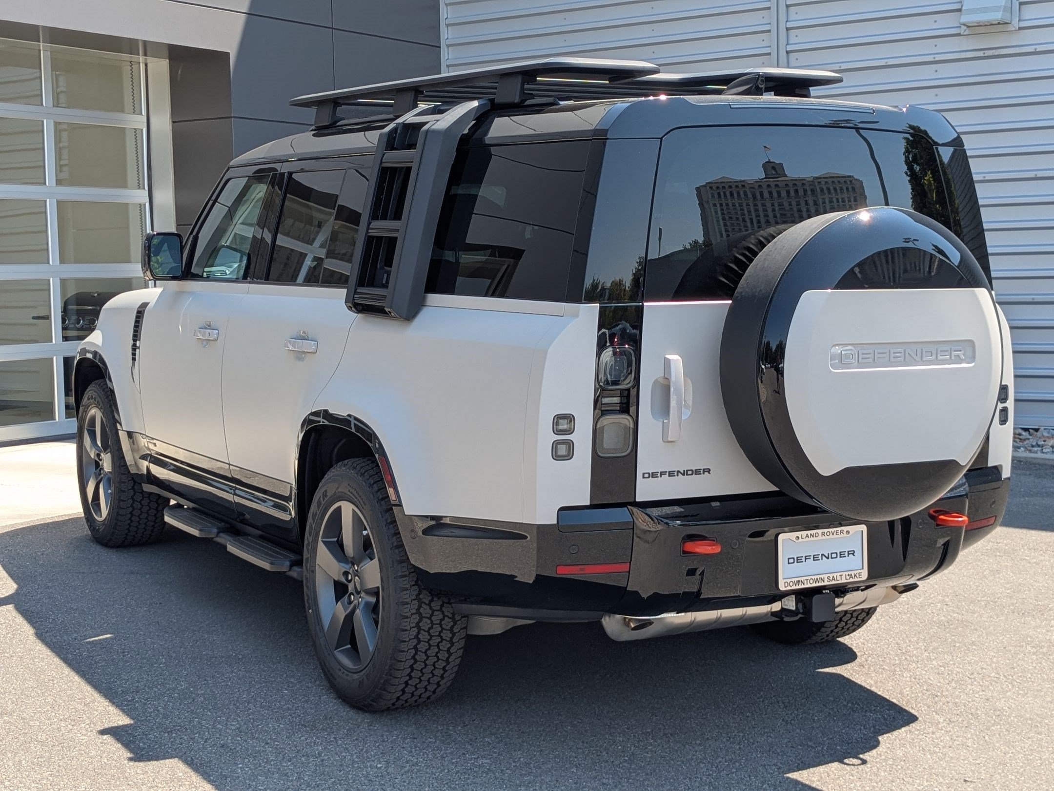 New 2026 Land Rover Defender 130 X AWD/4WD image 7