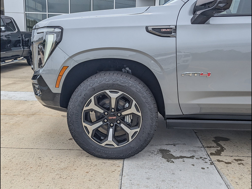 New 2026 GMC Yukon XL AT4 w/ AT4 Premium Plus Package AWD/4WD image 10