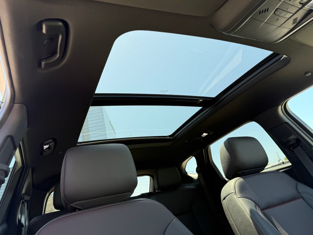 New 2026 Chevrolet Blazer RS w/ Driver Confidence II Package FWD image 8