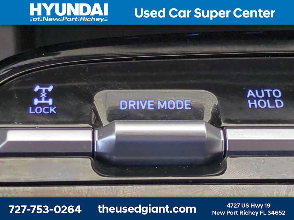 Certified 2026 Hyundai Tucson Blue SE AWD/4WD image 12