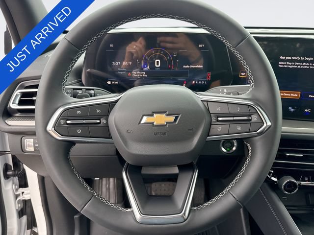 New 2026 Chevrolet Traverse LT w/ Driver Confidence Package FWD image 14