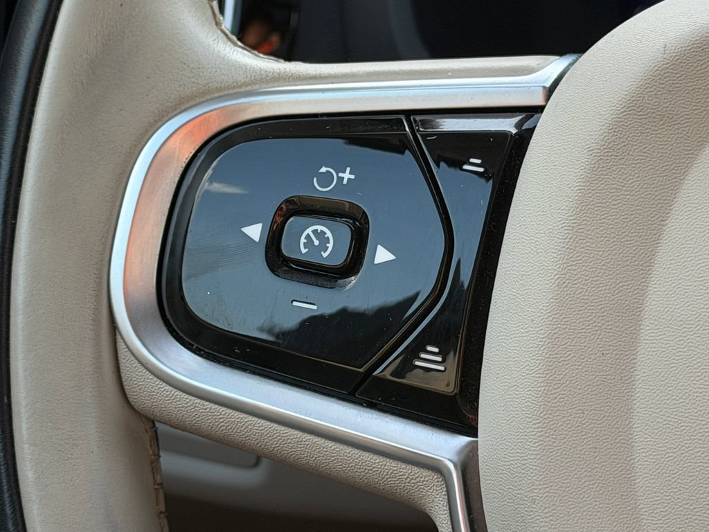 Certified 2024 Volvo S60 T8 Plus w/ Climate Package AWD/4WD image 13