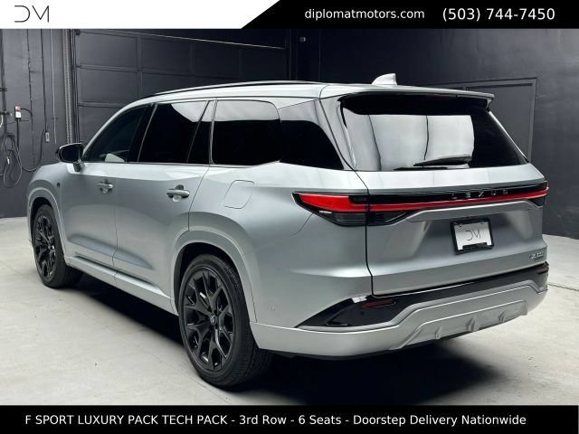 Used 2024 Lexus TX 500h AWD w/ Technology Package image 5