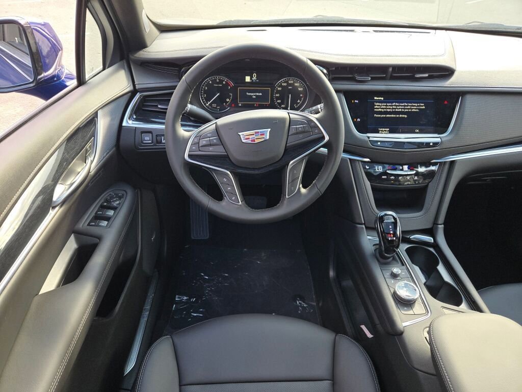 New 2025 Cadillac XT5 Premium Luxury image 19