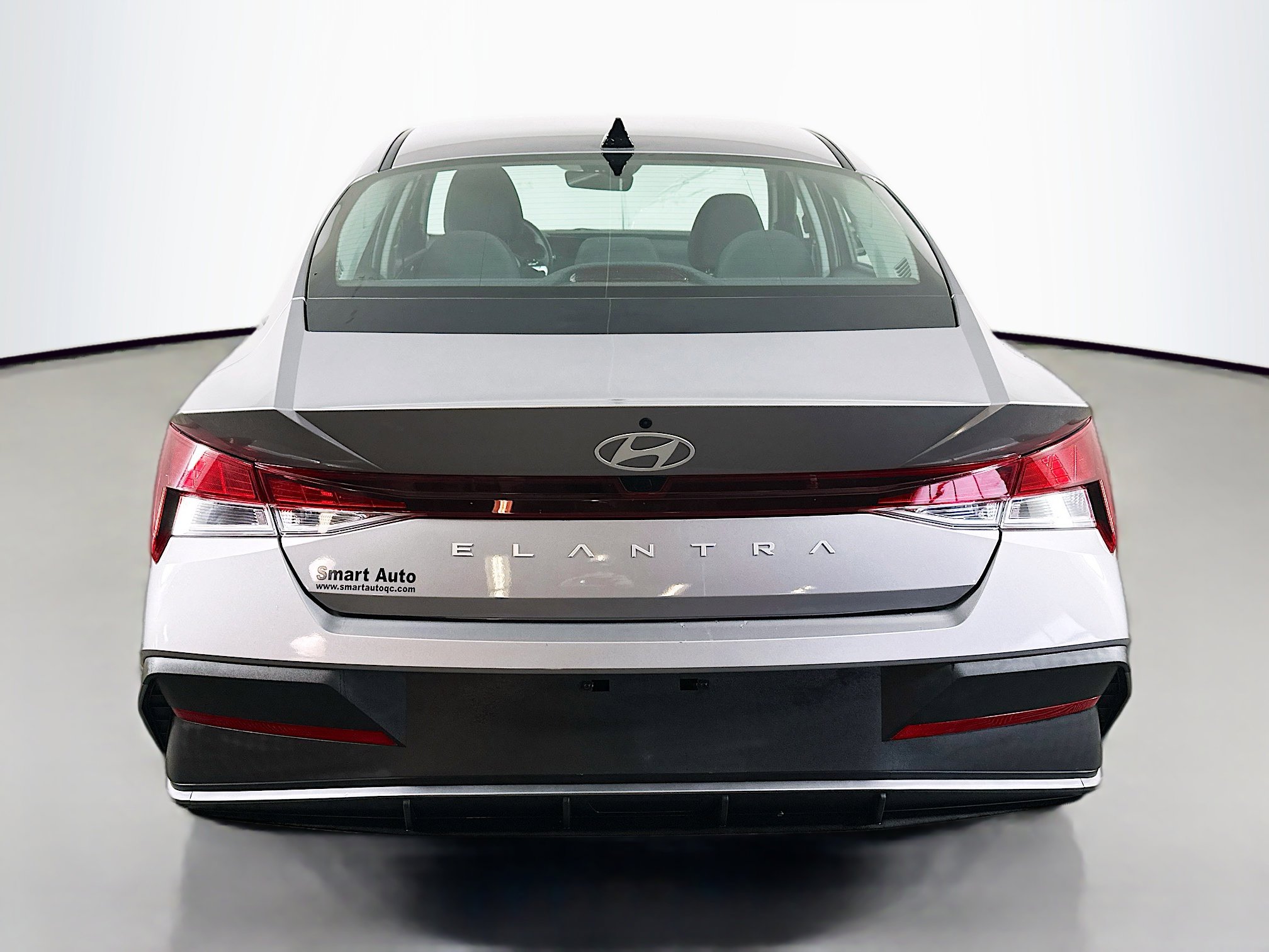 Used 2024 Hyundai Elantra SEL image 6