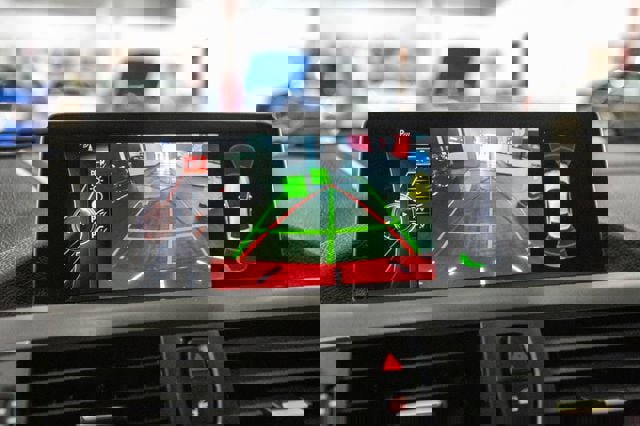 Used 2016 BMW M235i Coupe RWD image 8