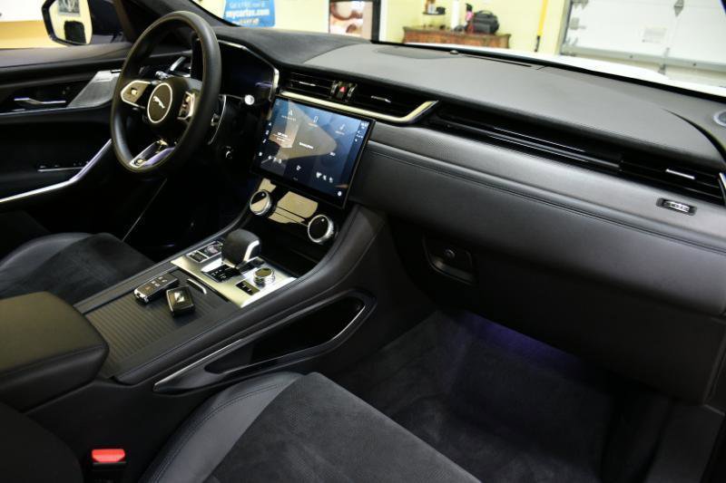 Used 2023 Jaguar F-PACE SVR AWD/4WD image 51