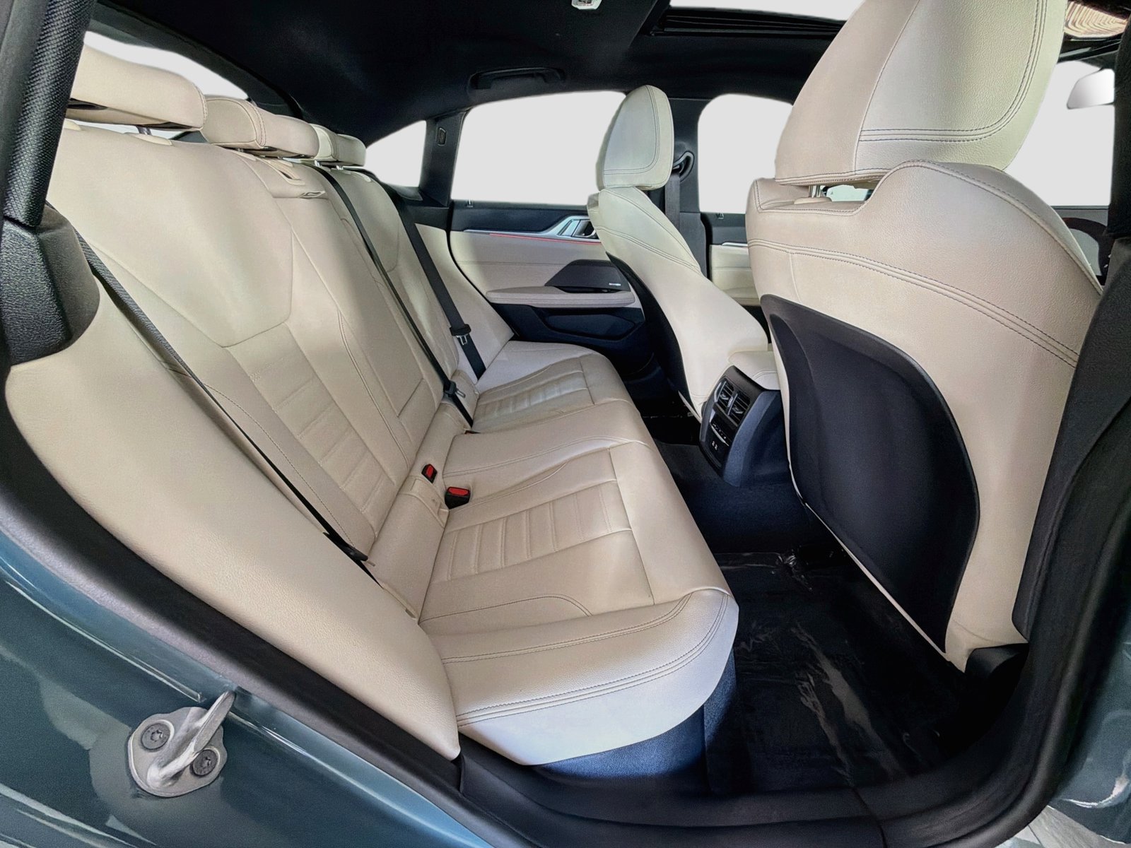Used 2026 BMW M440i w/ Premium Package RWD image 29