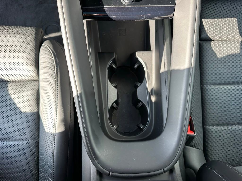 Used 2025 Porsche Macan Electric image 26