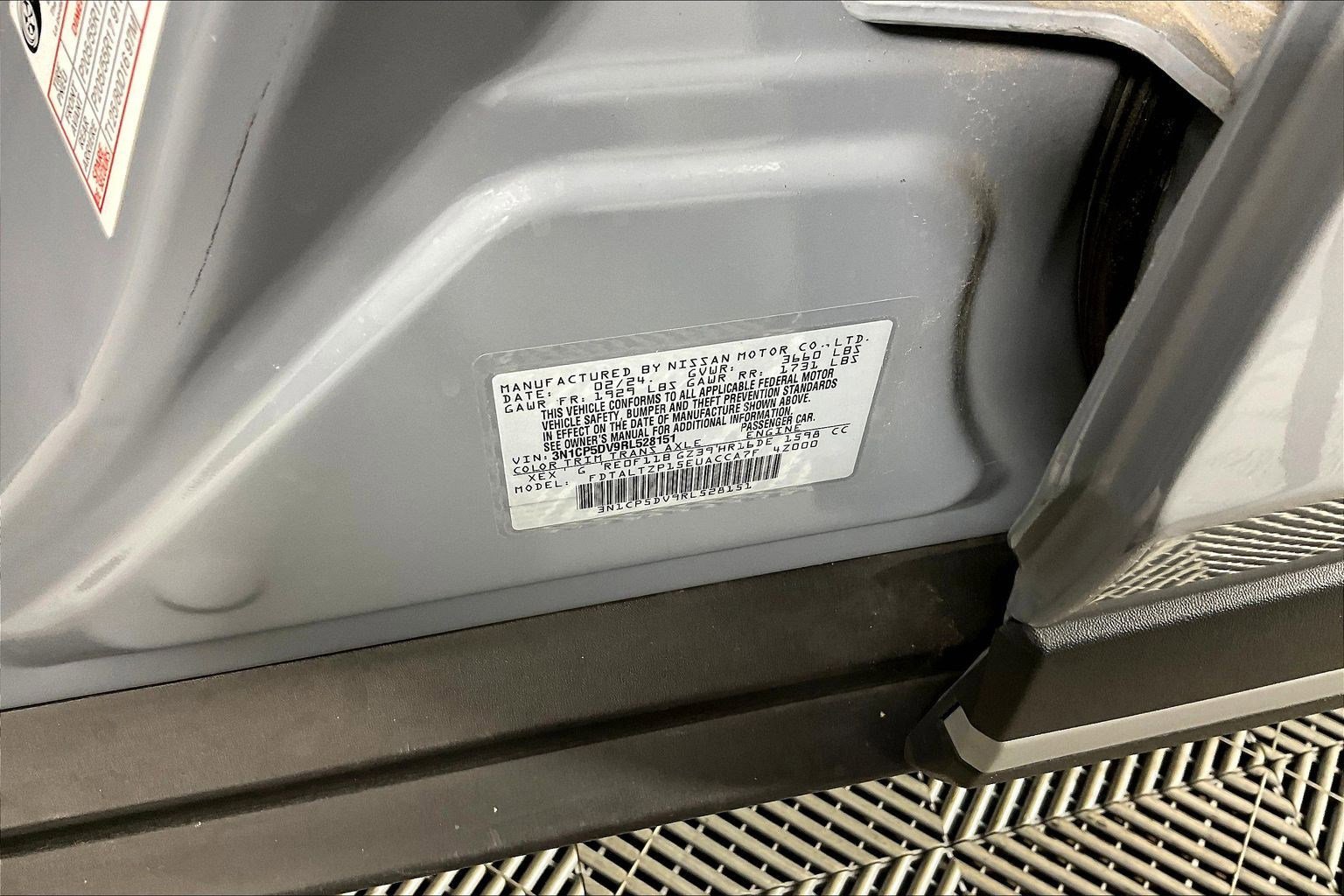 Used 2024 Nissan Kicks SR w/ SR Premium Package FWD image 19