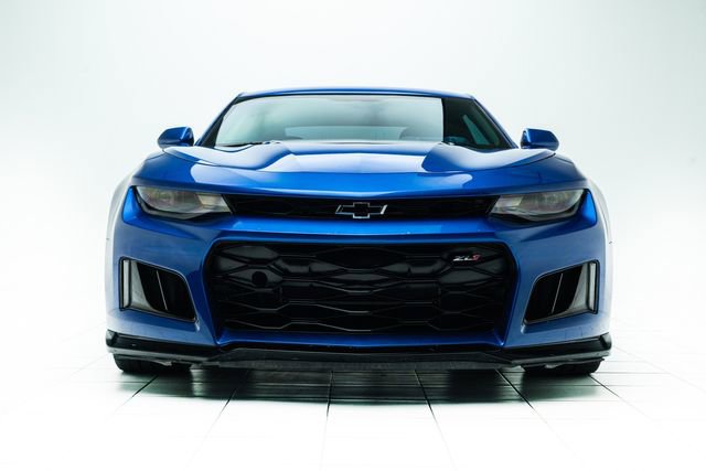 Used 2017 Chevrolet Camaro ZL1 RWD image 6