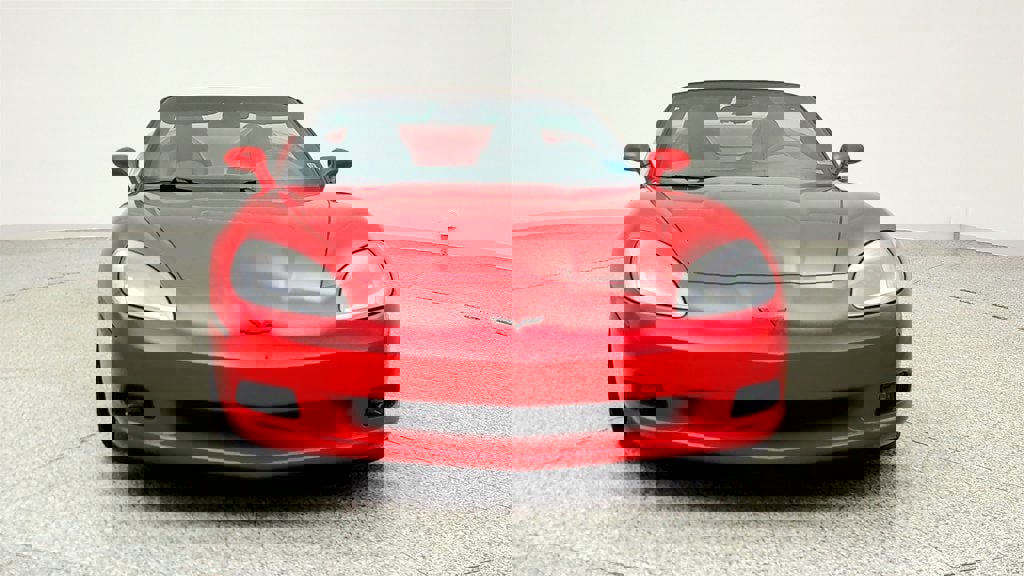 Used 2005 Chevrolet Corvette Convertible w/ Preferred Equipment Group RWD image 2