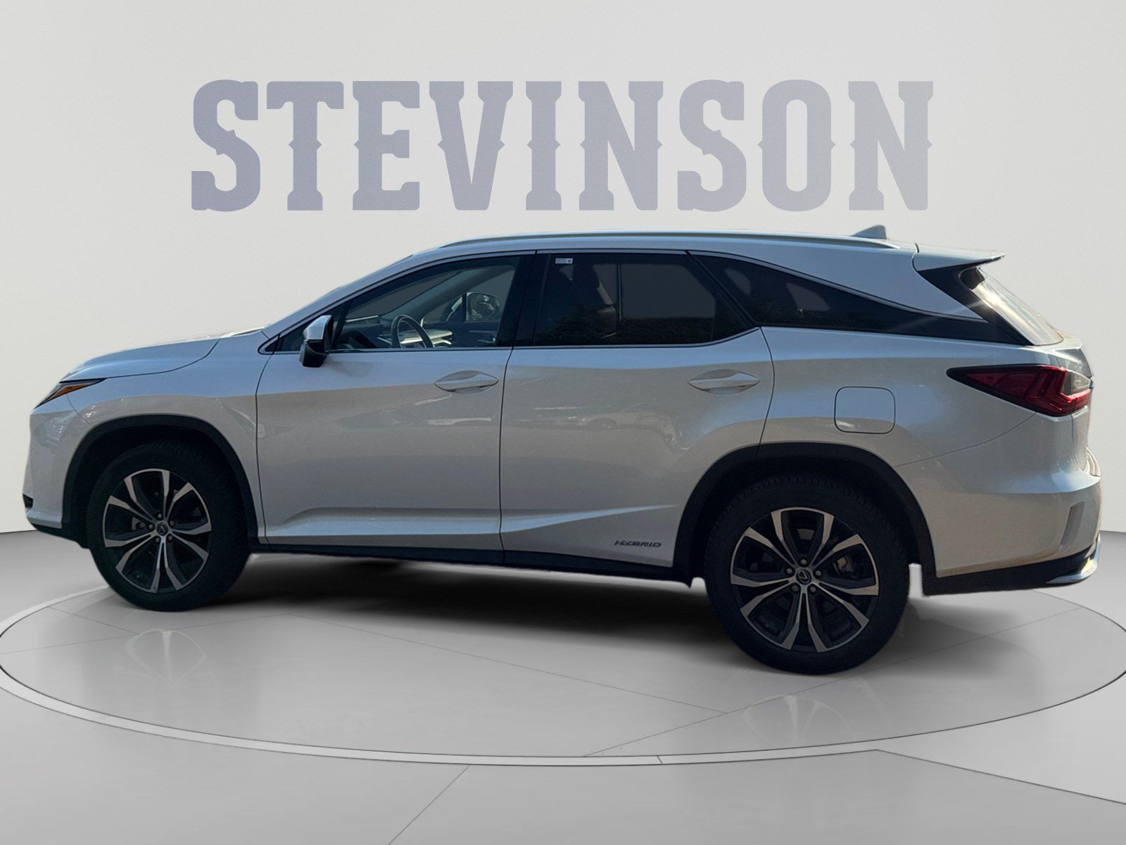 Used 2018 Lexus RX 450hL Premium w/ Premium Package AWD/4WD image 2