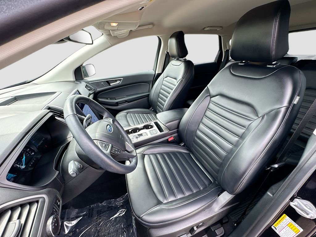 Certified 2023 Ford Edge SEL w/ Convenience Package AWD/4WD image 17