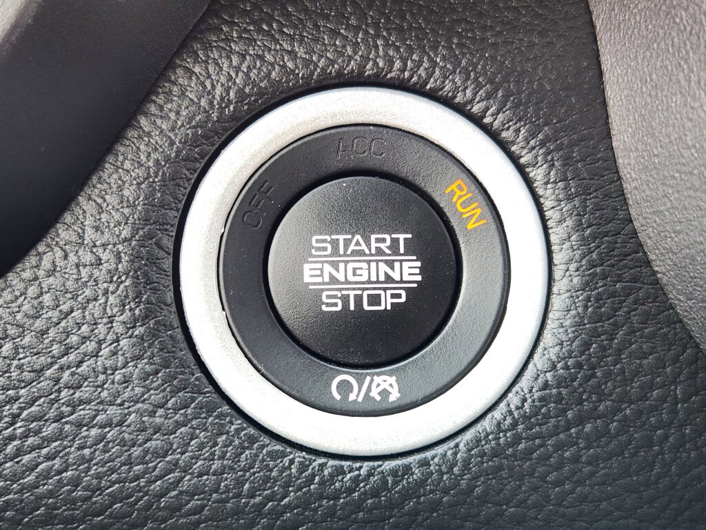 Used 2023 RAM 1500 Laramie image 23