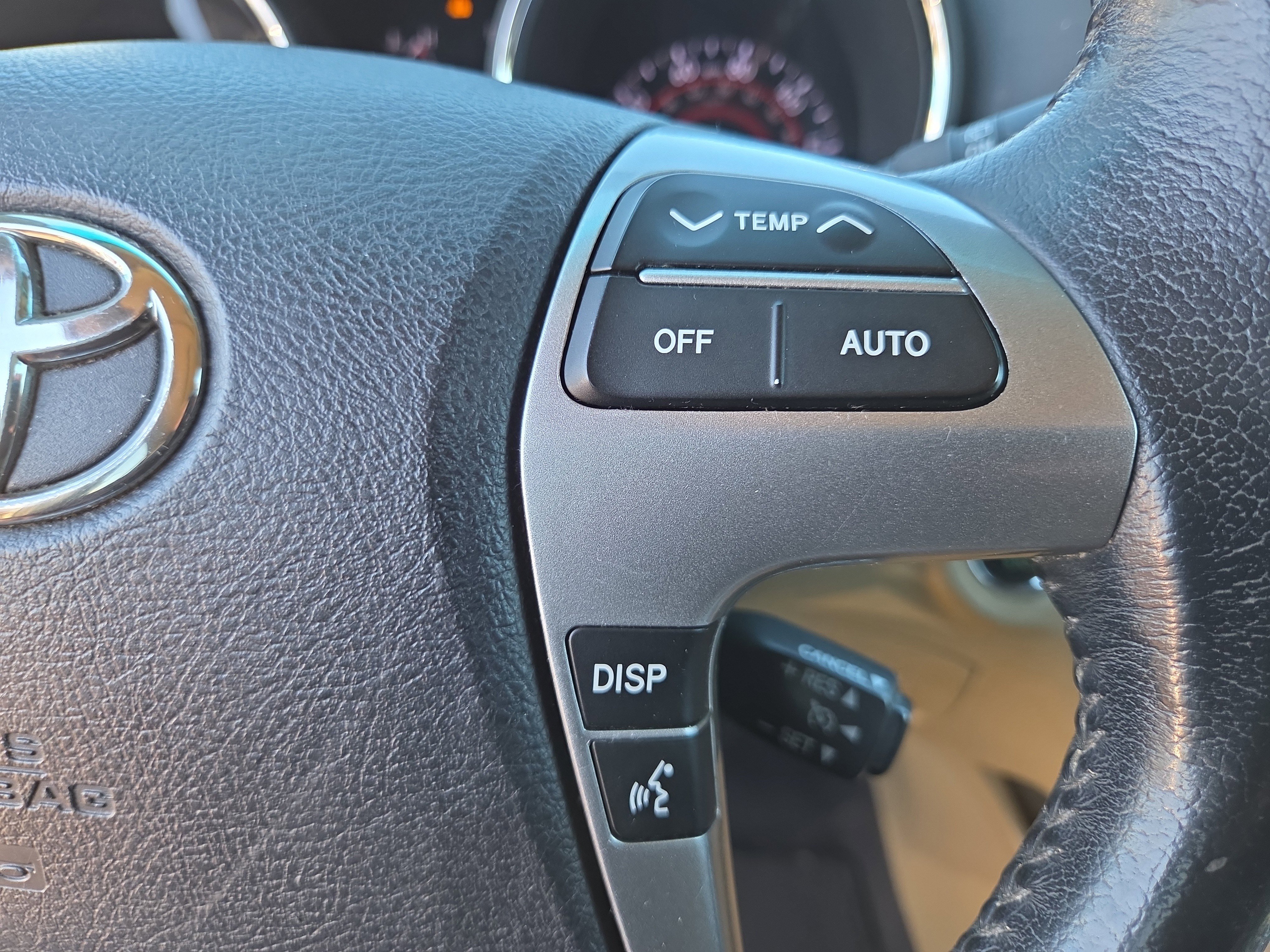 Used 2013 Toyota Highlander Limited image 29