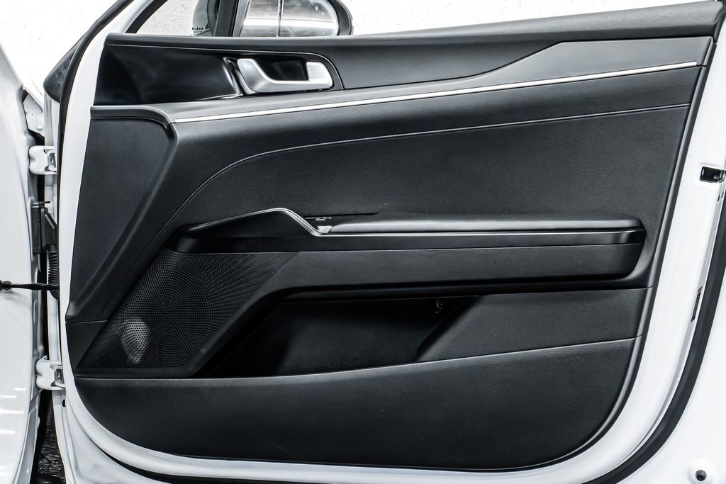 Used 2022 Kia K5 GT-Line image 10